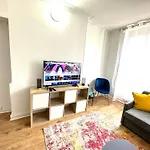 Refait à Neuf 2 pièces - Paris - tout équipé - Parking