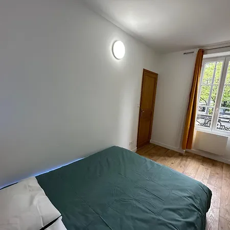 Refait à Neuf 2 Pièces - - équipé - Parking